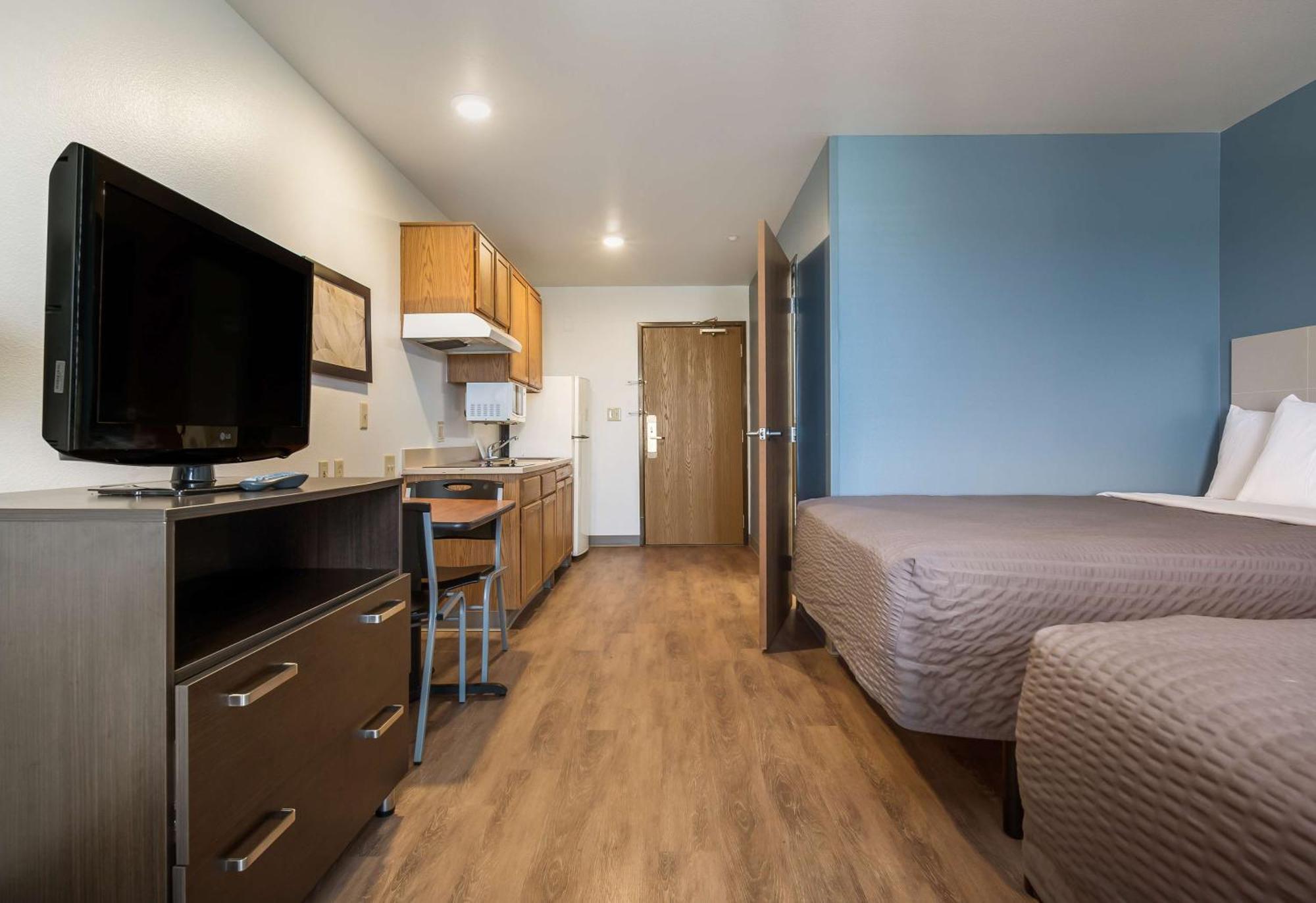 Extended Stay America Select Suites - Fort Myers Exterior photo