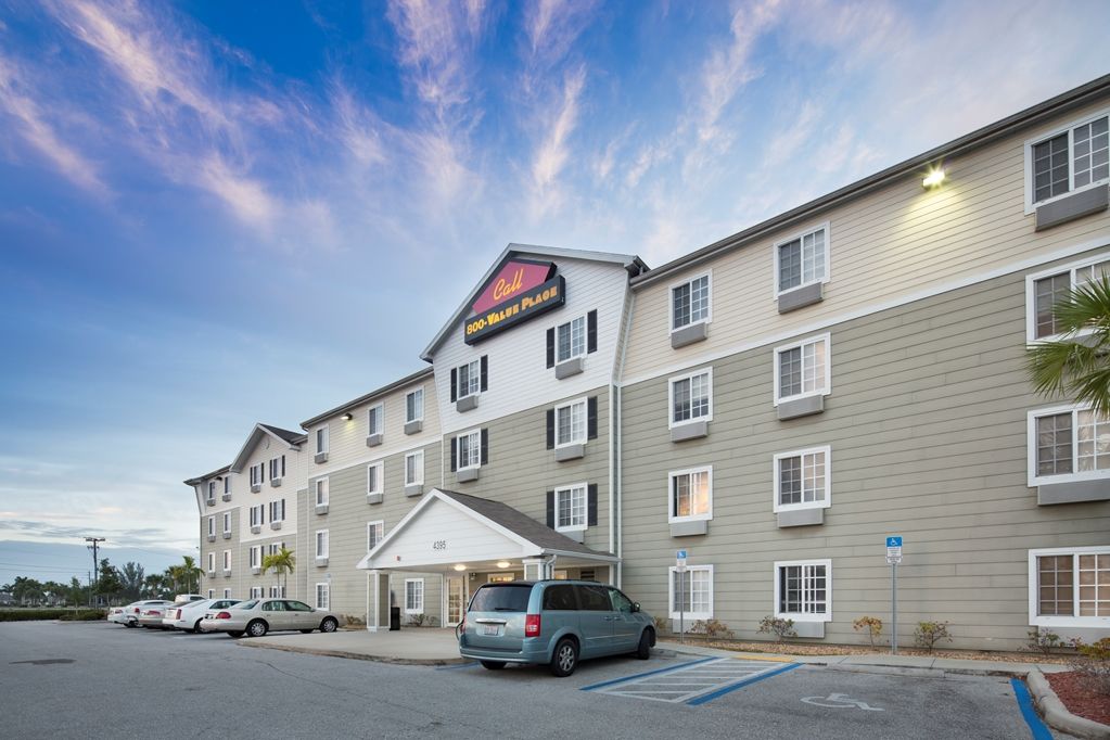 Extended Stay America Select Suites - Fort Myers Exterior photo