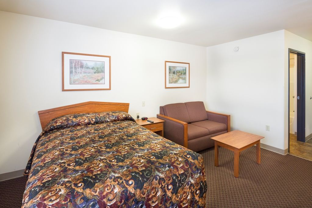 Extended Stay America Select Suites - Fort Myers Room photo
