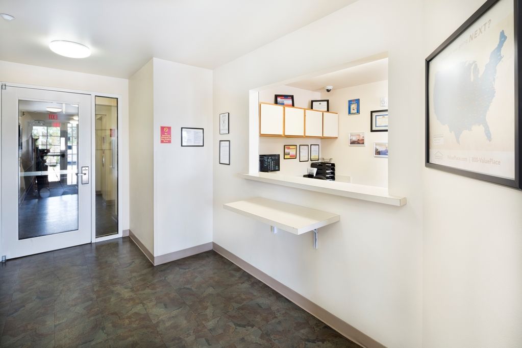 Extended Stay America Select Suites - Fort Myers Interior photo