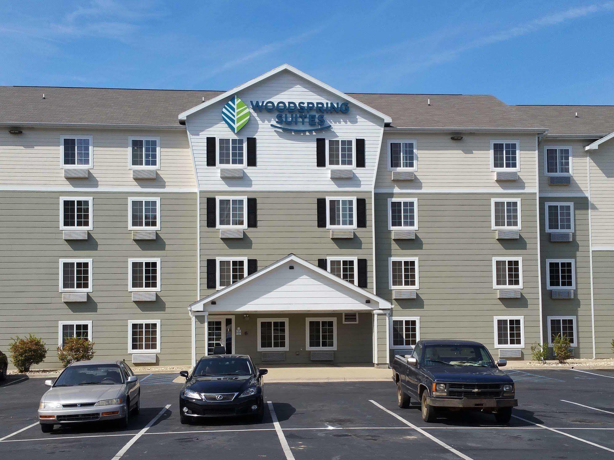 Extended Stay America Select Suites - Fort Myers Exterior photo